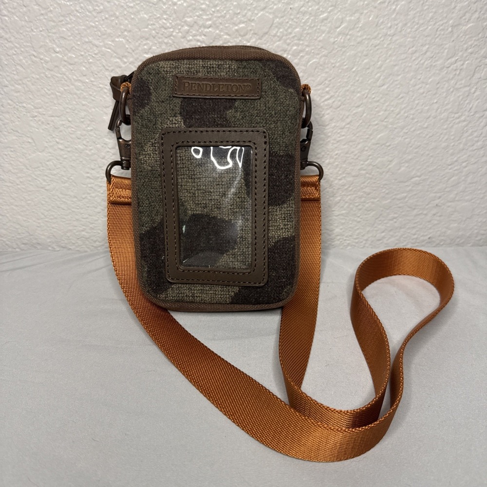 Pendleton Phone ID Holder Zipper Crossbody Wool Camo Travel